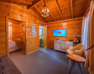 Kırkpınar'da Tesis İçerisinde, Balayı Çiftlerine Uygun, Şık Bungalov - 5