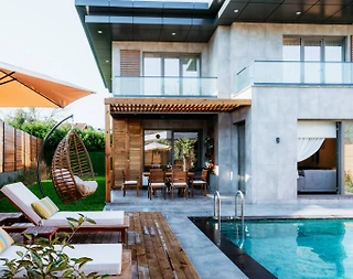 Sapanca Kırkpınar'da Sakin Konumda, Özel Havuzlu, Lüks Villa - 1