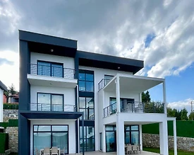 Sapanca Kurtköy'de Muhteşem Göl Manzaralı, Özel Havuzlu, 10 Kişilik Villa - 2