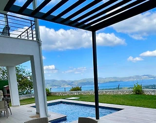 Sapanca Kurtköy'de Muhteşem Göl Manzaralı, Özel Havuzlu, 10 Kişilik Villa - 4