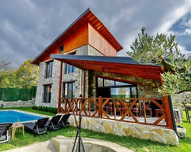 Sapanca Kuruçeşme'de Isıtmalı Havuzlu, 6 Kişilik, Lüks Taş Ev - 2