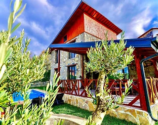 Sapanca Kuruçeşme'de Isıtmalı Havuzlu, 6 Kişilik, Lüks Taş Ev  - 1