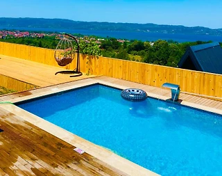Sapanca Kuruçeşme'de Enfes Göl Manzaralı, Özel Havuzlu, Şık Bungalov - 5