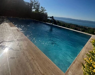 Sapanca Kuruçeşme'de Doğa Manzaralı, Özel Havuzlu, Şömineli Bungalov - 3