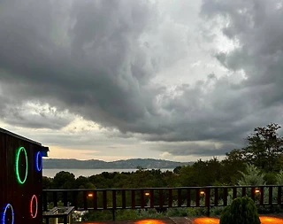 Sapanca Kuruçeşme'de Göl Manzaralı, Isıtmalı Havuzlu, Kiralık Bungalov - 5