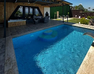 Sapanca Kuruçeşme'de Göl Manzaralı, Isıtmalı Havuzlu, Kiralık Bungalov - 3