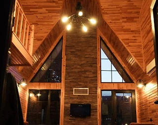 Sapanca Kuruçeşme'de Göl Manzaralı, Isıtmalı Havuzlu, Kiralık Bungalov - 5