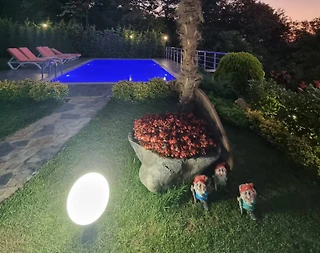 Sapanca Kuruçeşme'de Doğa Manzaralı, Isıtmalı Havuzlu, Lüks Villa - 4