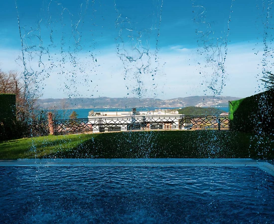 Sapanca Kuruçeşme'de Kalabalık Gruplara Uygun, Özel Havuzlu, 5+1 Villa - 1