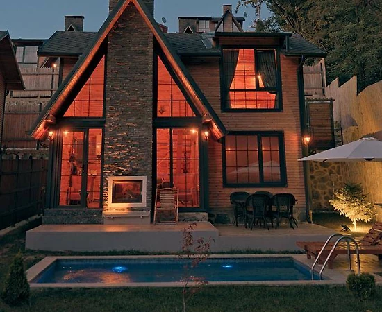 Sapanca Kuruçeşme'de Doğa İle Baş Başa, Özel Havuzlu, Modern Bungalov - 1