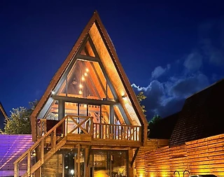 Sapanca Kuruçeşme'de Tesis İçerisinde, Özel Havuzlu, 2+1 Bungalov - 1