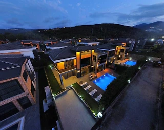 Sapanca Kırkpınar’ın Eşsiz Doğasında, Isıtmalı Özel Havuzlu, Şık Villa - 5
