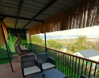 Sapanca Mahmudiye'de Göl Manzaralı, Isıtmalı Havuzlu, Balayı Bungalovu - 5
