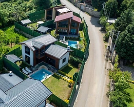 Sapanca Mahmudiye'de Ahşap Tasarımlı, Özel Havuzlu, Ferah Villa - 3