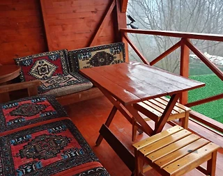 Sapanca Memnuniye'de Gözlerden Uzak, Isıtmalı Havuzlu, Ahşap Villa - 5