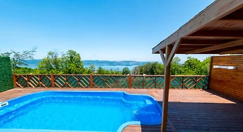 Sapanca Nailiye'de Doğa İçerisinde, Isıtmalı Havuzlu, Konforlu Villa