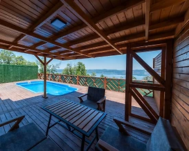 Sapanca Nailiye'de Doğa İçerisinde, Isıtmalı Havuzlu, Konforlu Villa - 3