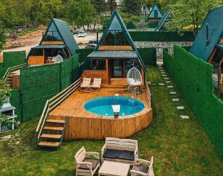 Sapanca Nailiye'de Minimalist Tasarımlı, Özel Havuzlu, 2+1 Bungalov - 1