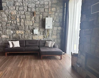 Sapanca Nailiye'de Muhteşem Manzaralı, Özel Havuzlu, Otantik Taş Ev - 4