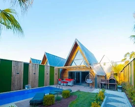 Sapanca Rüstempaşa'da Çiftlere Uygun, Özel Havuzlu, Jakuzili Bungalov - 3