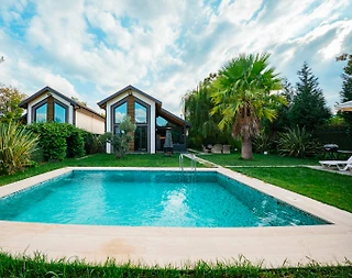 Sapanca Rüstempaşa'da Doğa İçerisinde, Özel Havuzlu, Ferah Bungalov - 3