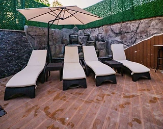 Sapanca Rüstempaşa'da Merkezi Konumda, Isıtmalı Havuzlu, Kiralık Villa - 5