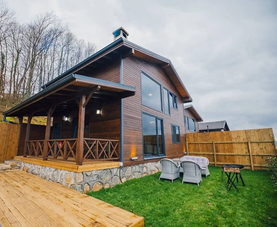 Sapanca Uzunkum'da Doğa Manzaralı, Isıtmalı Havuzlu, 2+1 Bungalov - 1