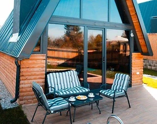 Sapanca Uzunkum'da Huzurlu Doğada, Isıtmalı Havuzlu, Ferah Bungalov - 5