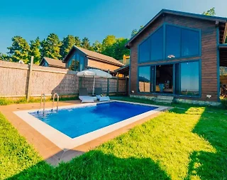 Sapanca Uzunkum'da Sakin Konumda, Isıtmalı Havuzlu, Şık Bungalov - 3