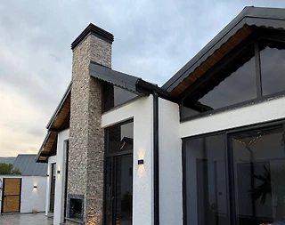Sapanca Yanık'da Geniş Bahçeli, Isıtmalı Havuzlu, Jakuzili Bungalov - 4