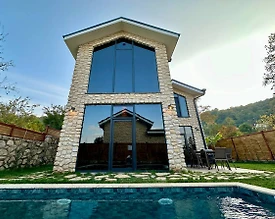 Sapanca Yanık'ta Aile Konaklamasına Uygun, Özel Havuzlu, 3+1 Villa - 3