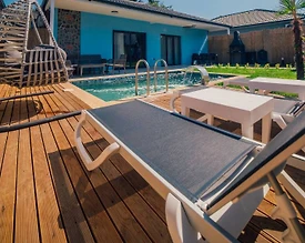 Sapanca Yanık'ta Balayı Çiftlerine Uygun, Özel Havuzlu, Modern Villa - 2