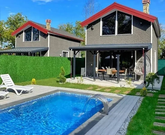 Sapanca Yanık'ta Doğa İçerisinde, Özel Havuzlu, Ferah Bungalov - 1