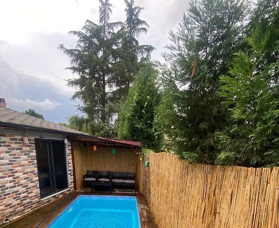Sapanca Yanık'ta Minimalist Tasarımlı, Özel Havuzlu, 1+0 Villa - 1