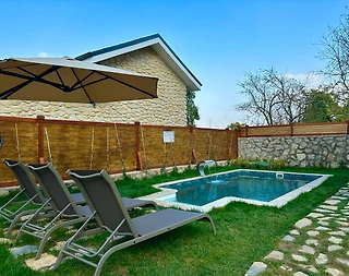 Sapanca Yanık'ta Muhteşem Doğada, Özel Havuzlu, Hamamlı Villa - 1