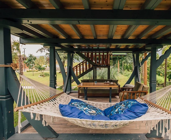 Sapanca Yanık'ta Tesis İçerisinde, Kahvaltı Dahil, 2 Kişilik Ağaç Ev - 1