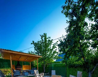 Sapanca Yanık'ta Sakin Konumda, Isıtmalı Havuzlu, Modern Bungalov - 4