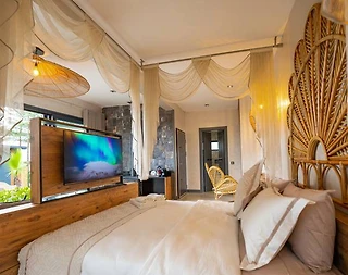 Sapanca Nailiye'de Balayı Çiftlerine Uygun, Özel Havuzlu, Kiralık Bungalov - 4