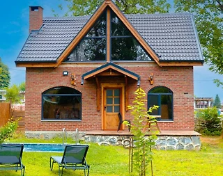 Rüstempaşa'da Balayı Çiftlerine Uygun, Özel Havuzlu, Ferah Taş Ev - 1