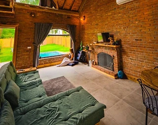 Rüstempaşa'da Balayı Çiftlerine Uygun, Özel Havuzlu, Ferah Taş Ev - 5