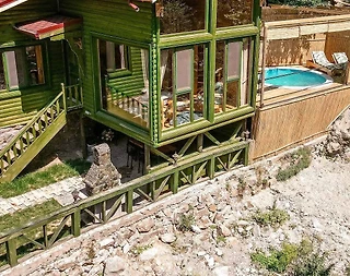 Sapanca Fevziye'de Göle Yakın, Serinleme Havuzlu, Lüks Bungalov - 1