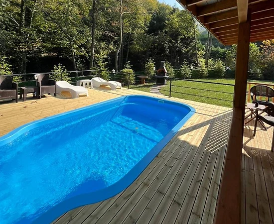 Memnuniye'de Doğa İçerisinde, Özel Havuzlu, Modern Bungalov - 1