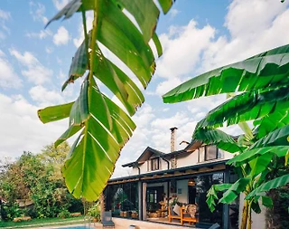 Sapanca'da Doğa İçerisinde, Isıtmalı Havuzlu, Şömineli, Kiralık Villa - 2