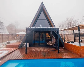 Sapanca Şükriye'de Doğa İle İç İçe, Isıtmalı Havuzlu, Modern Bungalov - 2