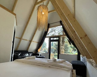 Sapanca Yanık'ta Doğanın İçerisinde, Ortak Havuzlu, Şık Bungalov - 4