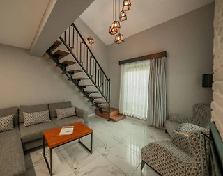 Sapanca Kırkpınar'da Tesis İçerisinde, Ortak Havuzlu, Modern Bungalov - 3