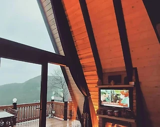 Sapanca'da Eşsiz Doğa Manzaralı, Özel Havuzlu, Kiralık Şık Bungalov - 4