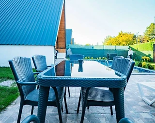 Sapanca Çayiçi'nde Sakin Konumda, Isıtmalı Havuzlu, Kiralık Bungalov - 1