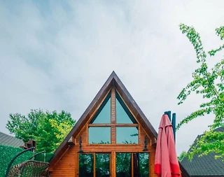 Sapanca'da Çekirdek Ailelere Uygun, Özel Havuzlu, Modern Bungalov - 1