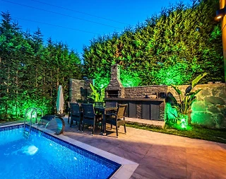 Sapanca Kırkpınar'da Merkezi Konumda, Isıtmalı Havuzlu, Lüks Villa - 4